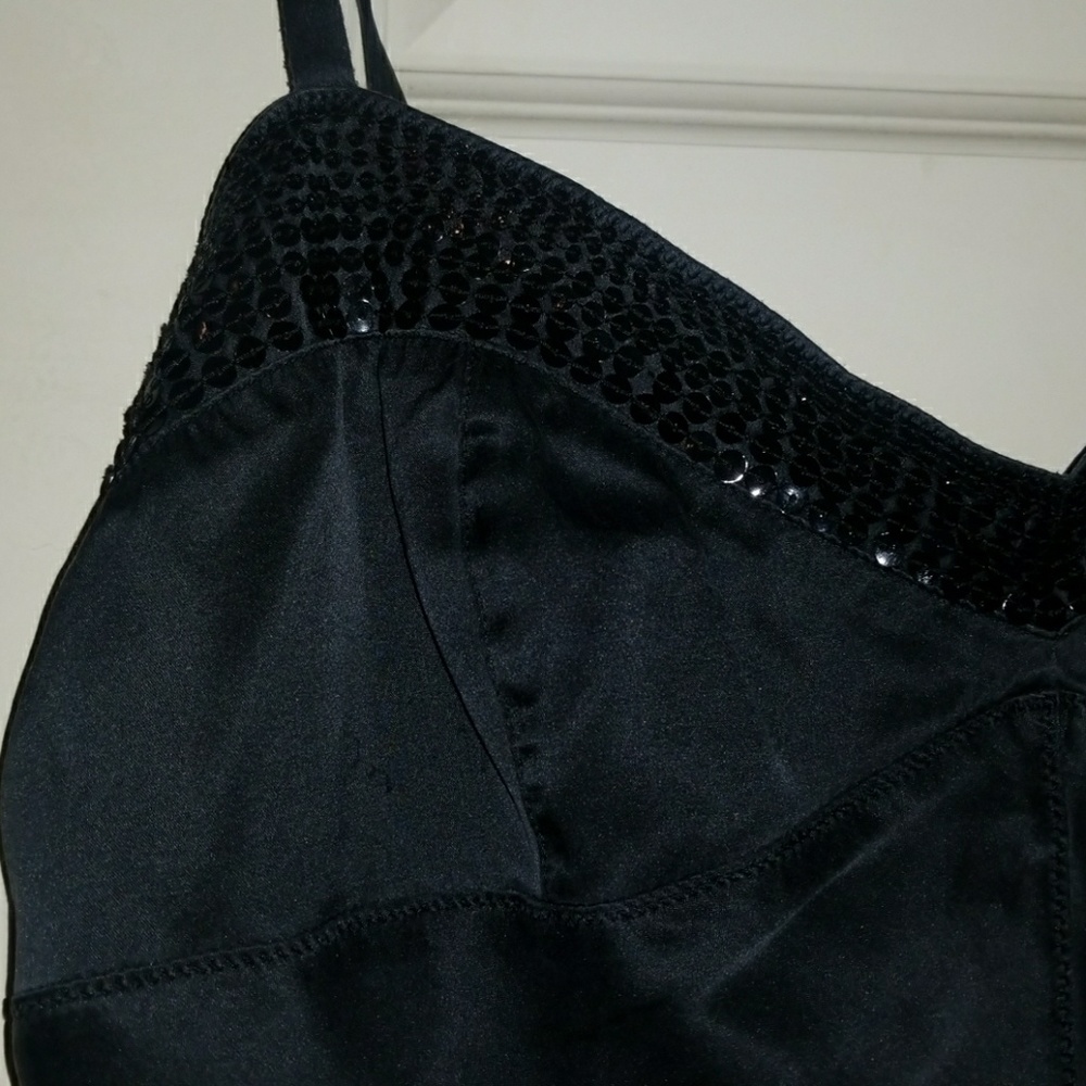 Express silk cami - Picture 3 of 6